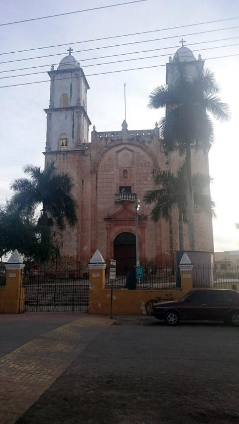 Peto main Church