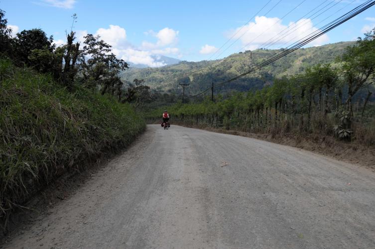 Unpaved road to Turrialba