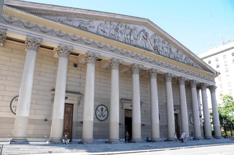 The Cathedral with the San Martin mausoleum inside