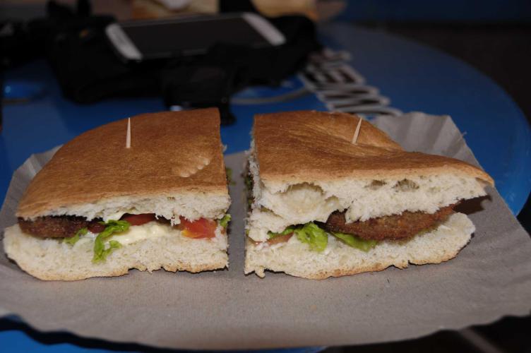 The perfect break "Milanesa sandwich"