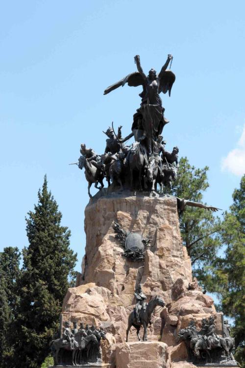 San Martin monument on top of "Cerro de la Gloria"