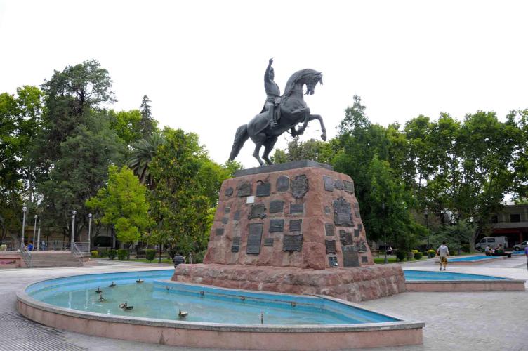 Monument of "San Martin" at main square