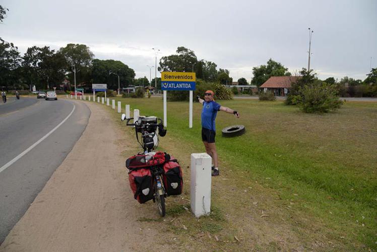 Arriving in Atlantida