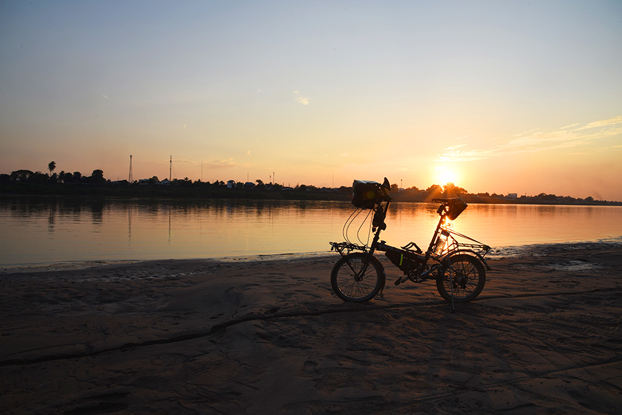 BF at Mekong sunset